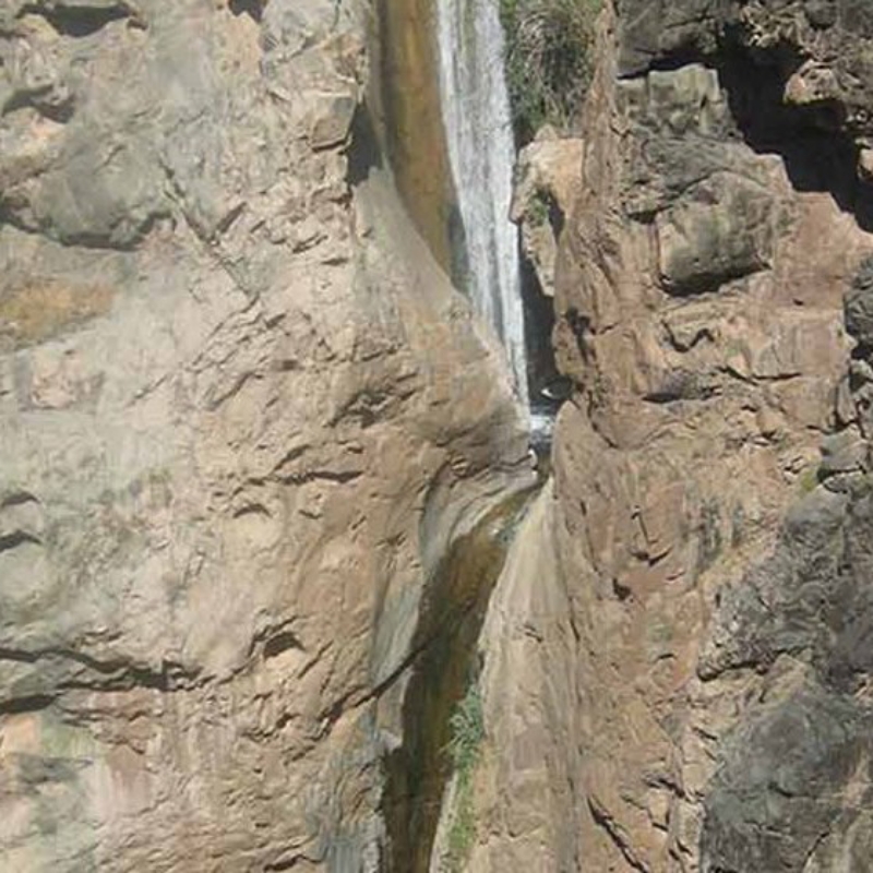 آبشار صنم